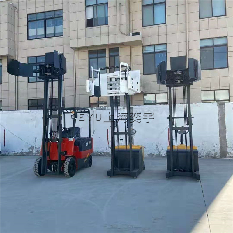 座駕式電動(dòng)四輪紙卷夾抱機(jī)
